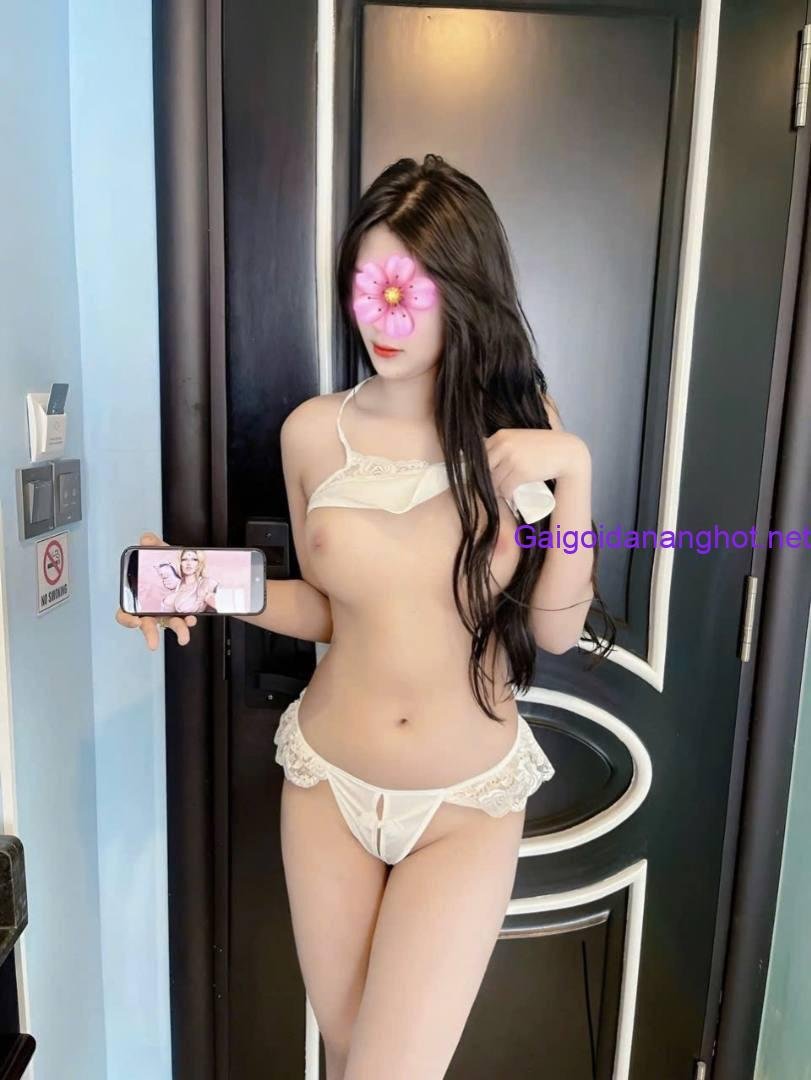 Khám Phá Gái Gọi Phương Trang – Siêu Căn Tròn, Body Đẹp Đến Mê Mẩn!